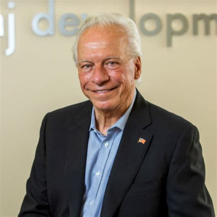 Jeff Carriveau Net Worth: Unpacking the Financial Empire