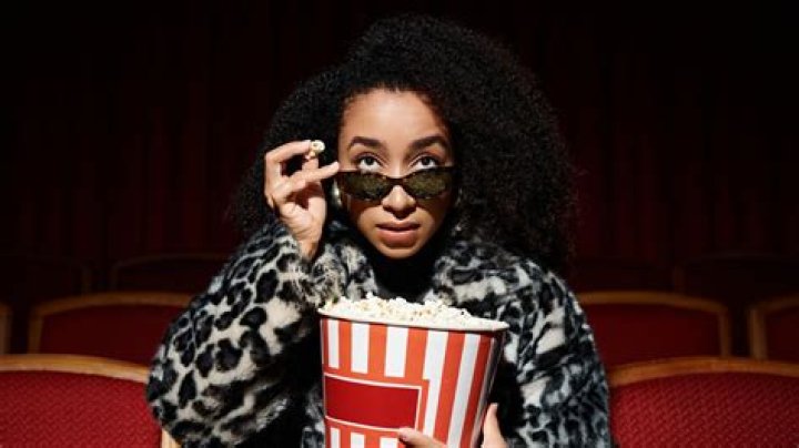 LuxMovies Live: The Ultimate Destination for Movie Buffs